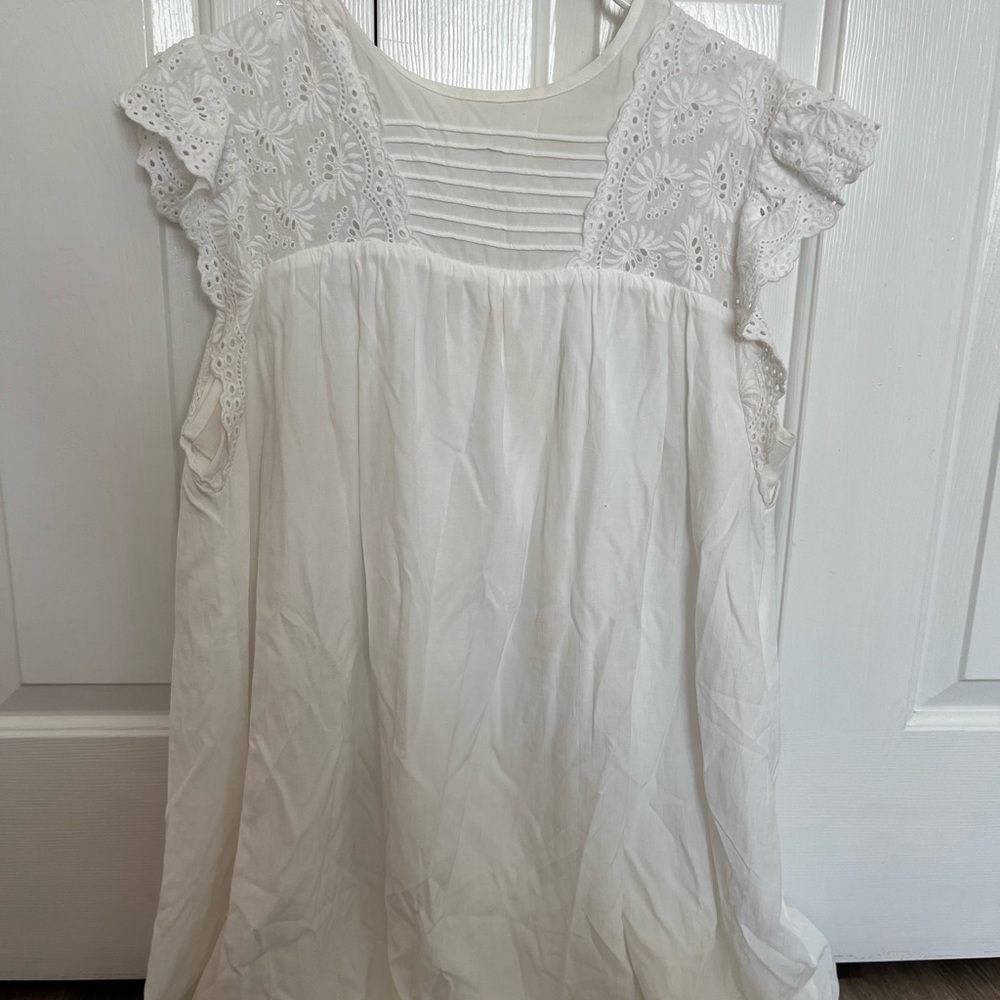 Red Dress Boutique White Dress